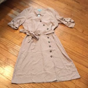 She + Sky Midi Dress